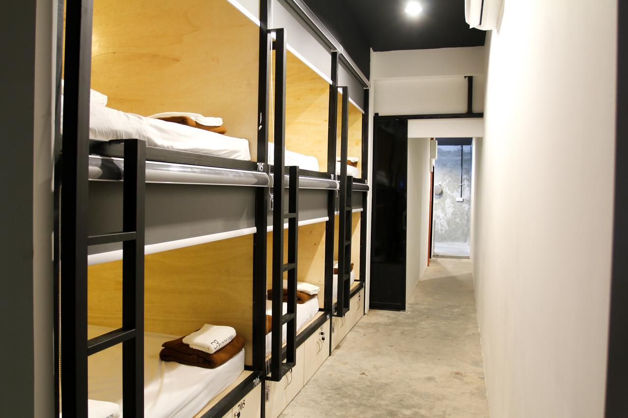 Dfs Capsule Hotel Малакка Экстерьер фото